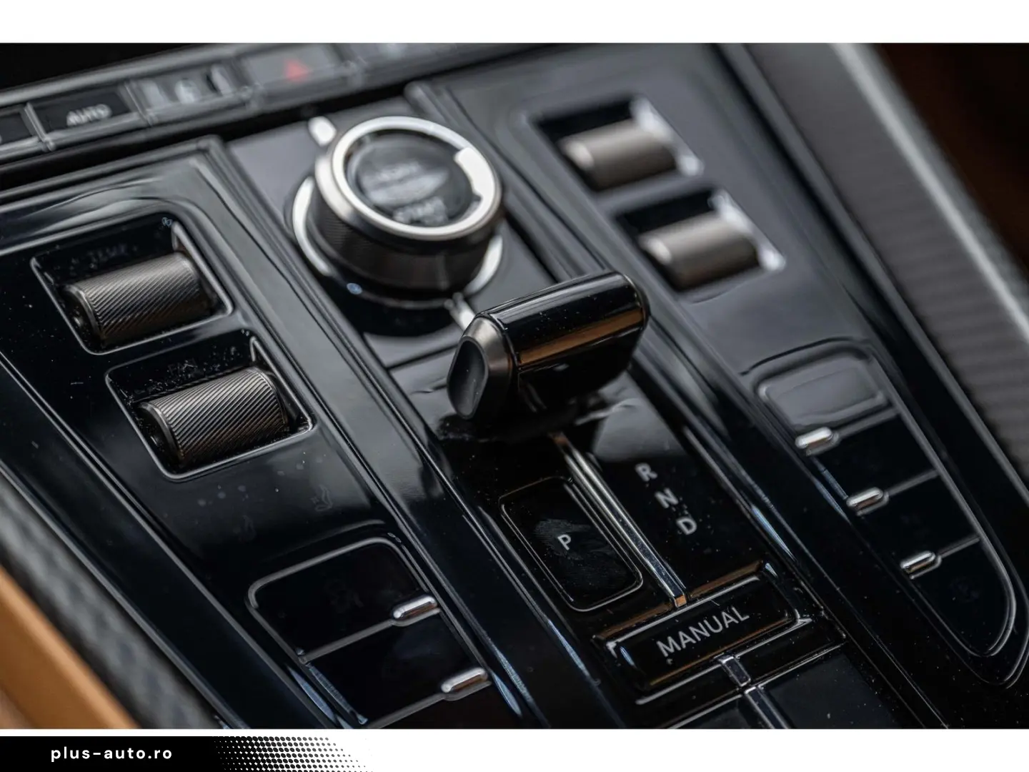 ASTON MARTIN Db12 4.0 V8 BI-TURBO 680 CH