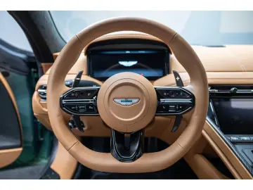 ASTON MARTIN Db12 4.0 V8 BI-TURBO 680 CH