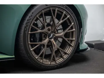 ASTON MARTIN Db12 4.0 V8 BI-TURBO 680 CH
