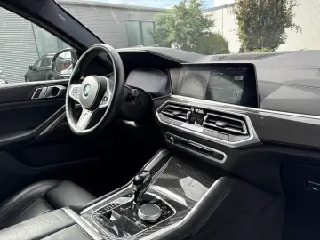 BMW X6 xDrive40d Sport-Automatic  M Sport