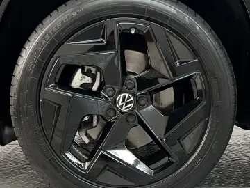 VW Tayron R-Line 2.0 TDI 110kW 7Sitz NAVI Panorama