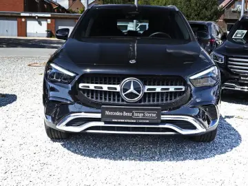 MERCEDES-BENZ GLA 200 d PROGRESSIVE AHK MBUX LED SHZ ADV.