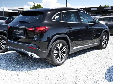 MERCEDES-BENZ GLA 200 d PROGRESSIVE AHK MBUX LED SHZ ADV.
