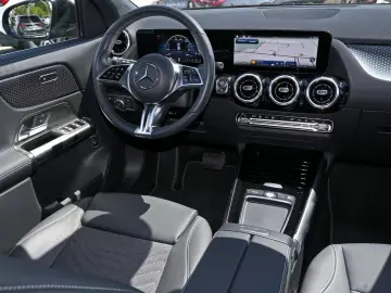 MERCEDES-BENZ GLA 200 d PROGRESSIVE AHK MBUX LED SHZ ADV.