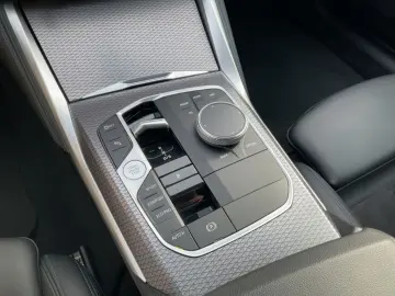 BMW M440i Coupé LED NAVI KAMERA PDC SHZ 19  H K ALU