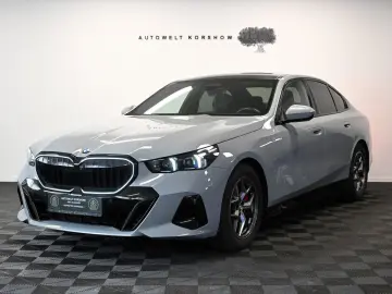 BMW 520 d M Sport  360 ACC HUD KESSY PANO 4x SHZ AHK