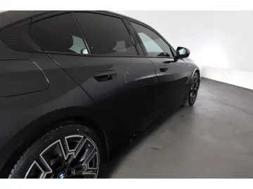 BMW 520 d M Sport Anhängerkupplung DAB Standheizung