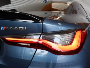 BMW M440i xDrive Coupé H&K HUD CARPLAY FERNSTART 20