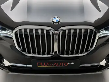 BMW X7 xDrive40d 7 locuri