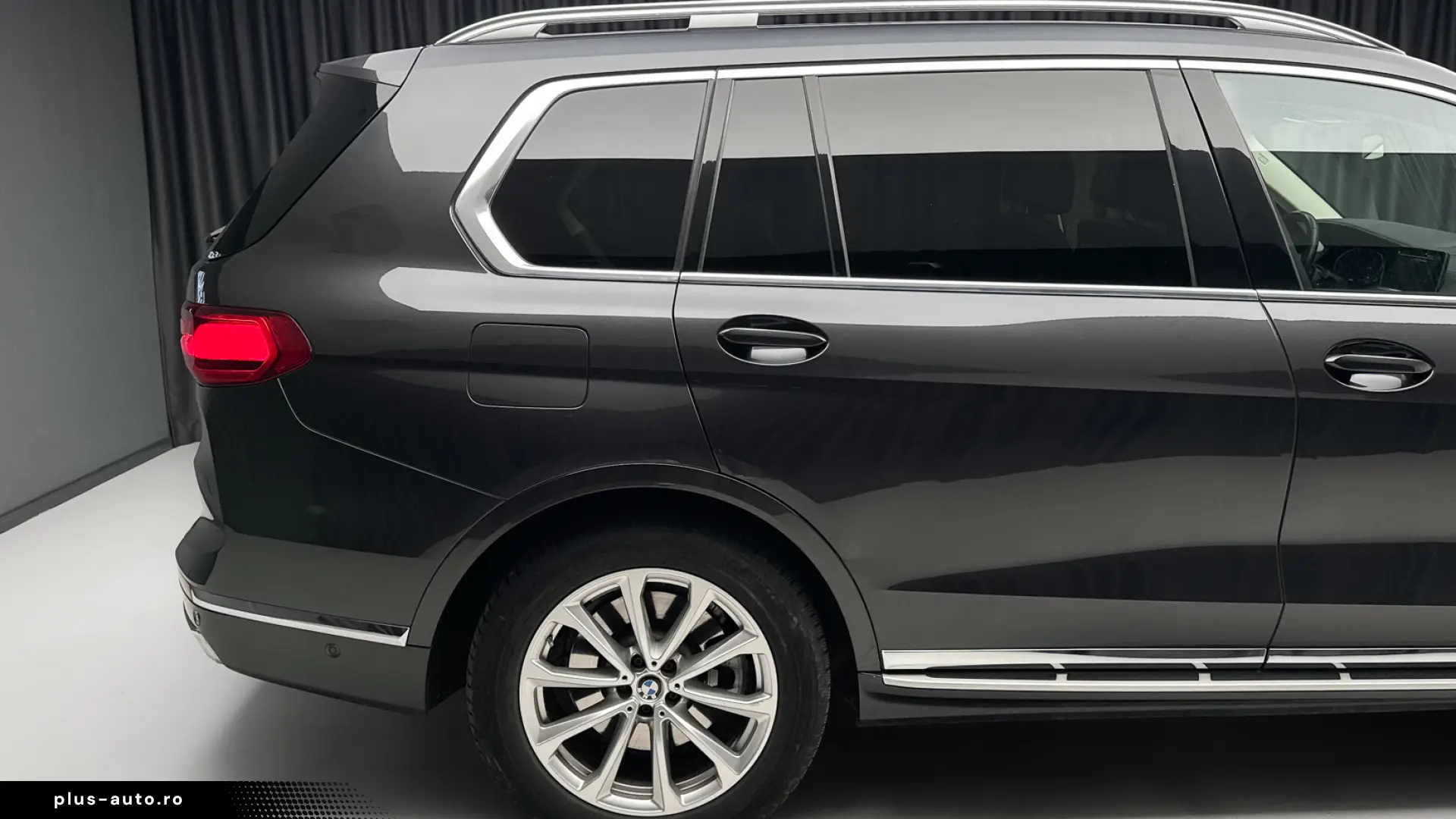 BMW X7 xDrive40d 7 locuri