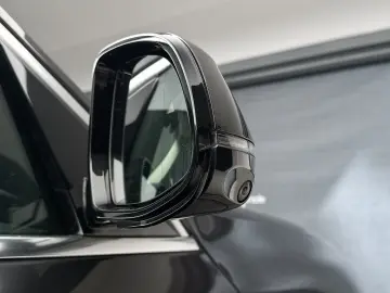BMW X7 xDrive40d 7 locuri