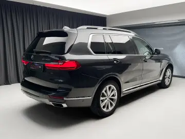 BMW X7 xDrive40d 7 locuri