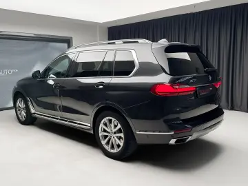 BMW X7 xDrive40d 7 locuri