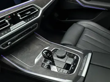 BMW X7 xDrive40d 7 locuri