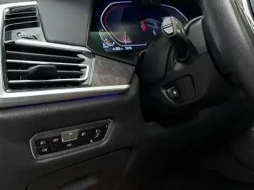 BMW X7 xDrive40d 7 locuri
