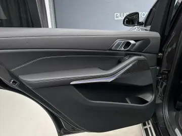 BMW X7 xDrive40d 7 locuri