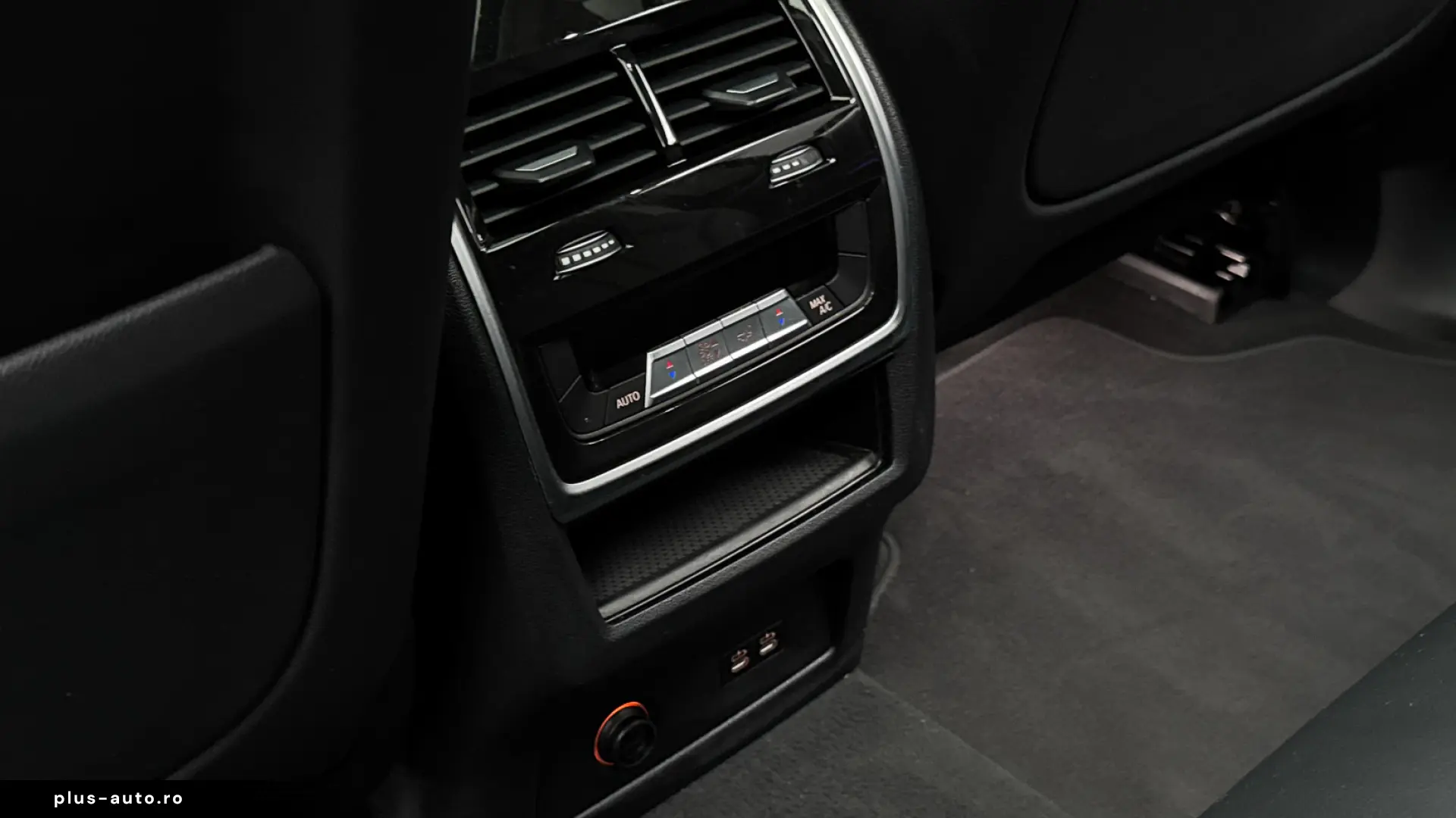 BMW X7 xDrive40d 7 locuri