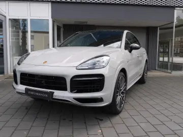 Porsche Cayenne Coupe E-Hybrid Platinum