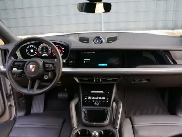 PORSCHE Cayenne Coupe E-Hybrid  Massasge HeadUP INNO