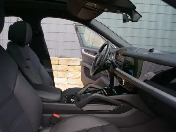 PORSCHE Cayenne Coupe E-Hybrid  Massasge HeadUP INNO