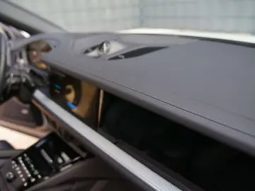 PORSCHE Cayenne Coupe E-Hybrid  Massasge HeadUP INNO
