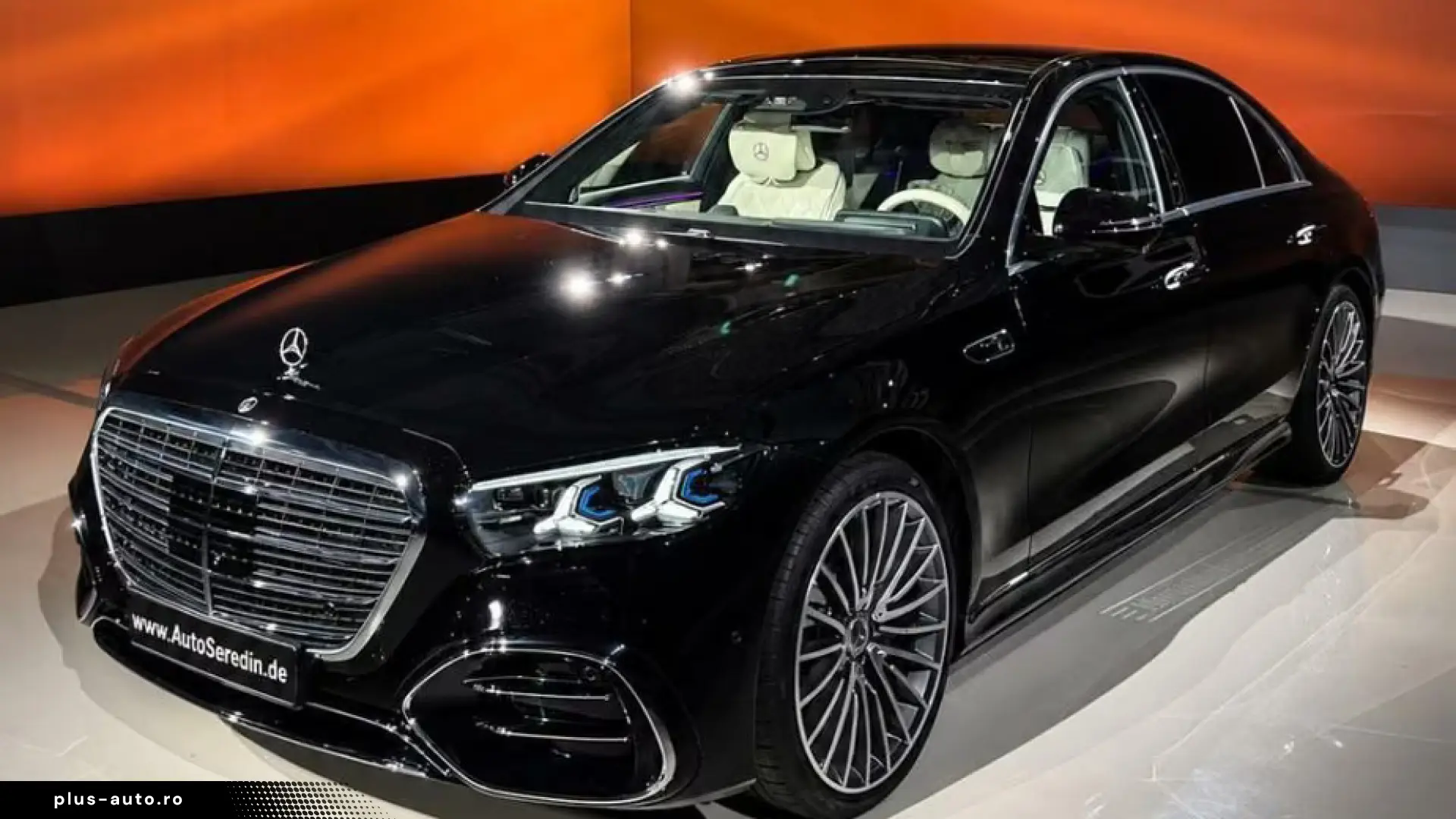 MERCEDES-BENZ Clasa S în leasing operațional MOOV