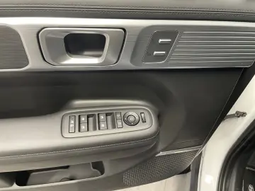 HYUNDAI SANTA FE 1.6 T-GDI PHEV4WD Signature 0 5% Steuer