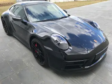 PORSCHE 992  Carrera GTS SCHWARZ UNI APPROV.04 27 12 TKM