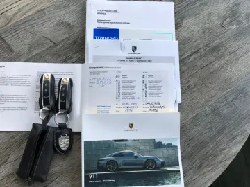 PORSCHE 992  Carrera GTS SCHWARZ UNI APPROV.04 27 12 TKM
