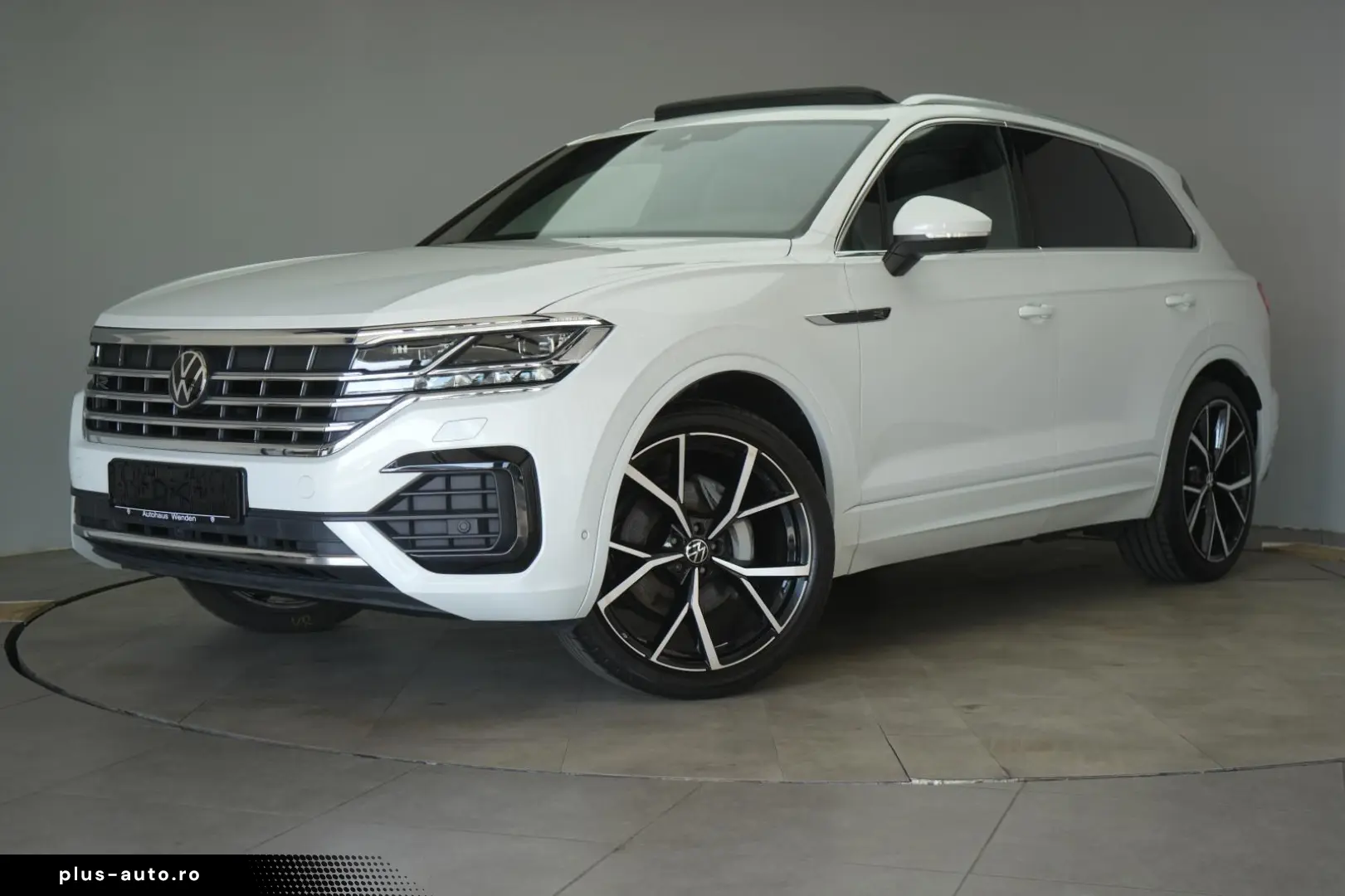 VW Touareg 3.0 V6 TDI 4Motion R-Line Leder ACC Kame