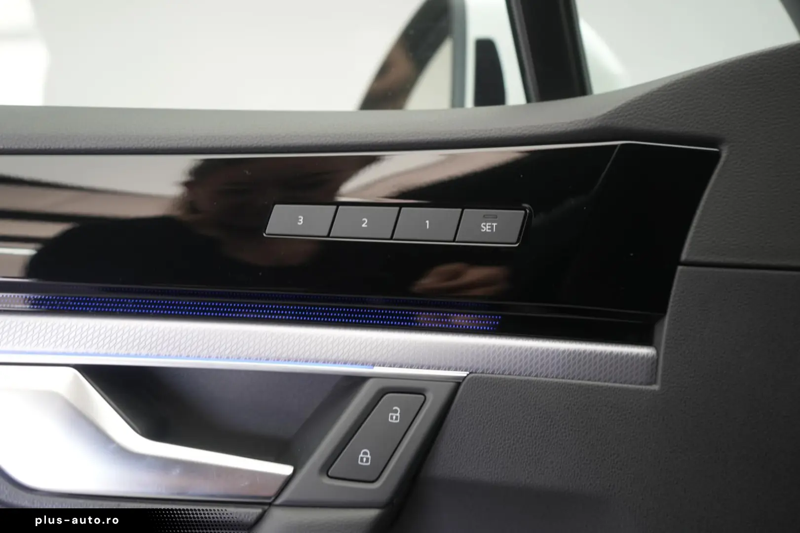 VW Touareg 3.0 V6 TDI 4Motion R-Line Leder ACC Kame