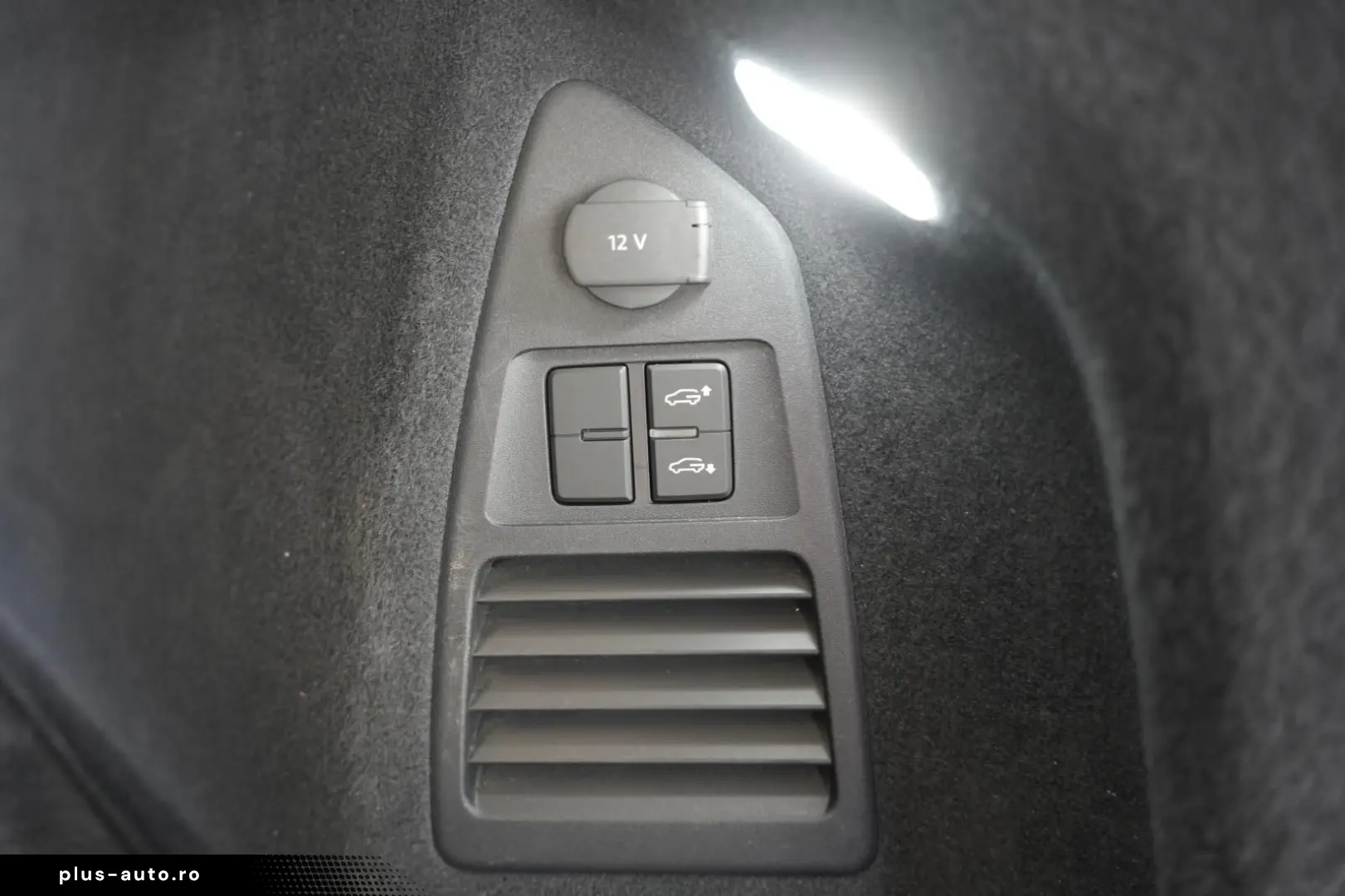 VW Touareg 3.0 V6 TDI 4Motion R-Line Leder ACC Kame