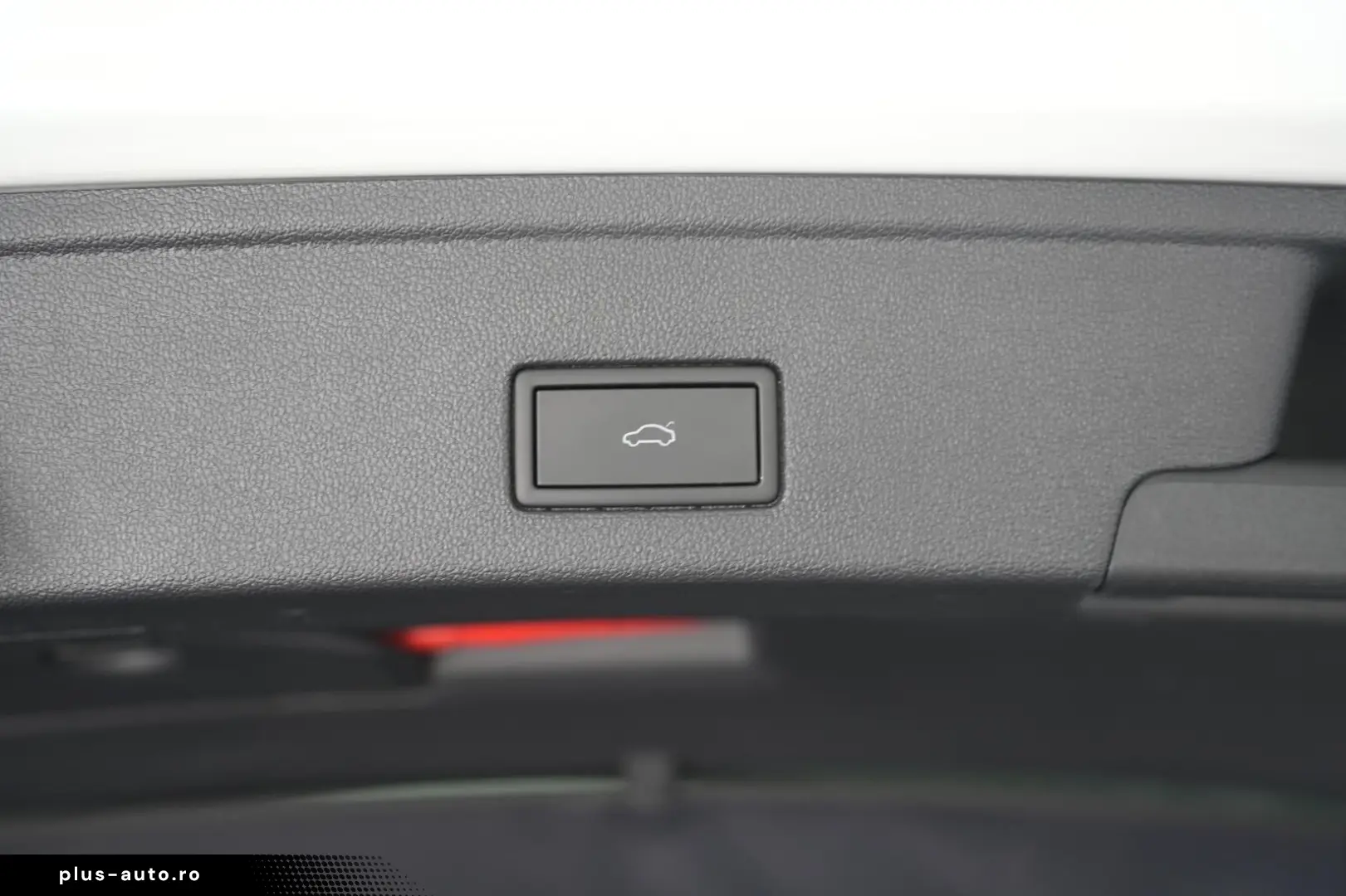 VW Touareg 3.0 V6 TDI 4Motion R-Line Leder ACC Kame