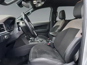 VW Amarok 3.0 TDI 4M Style Navi Standhzg Matrix AHK