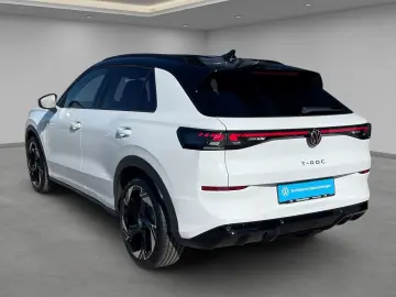 VW T-Roc R-Line 1.5 l eTSI Matrix HuD 360 Kamera SH