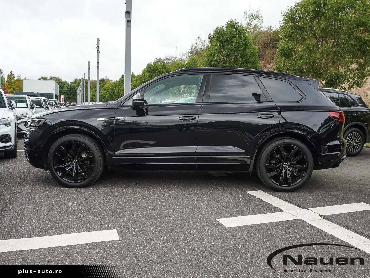 VW Touareg R-Line  PANO MATRIX LEDER DYNAUDIO KAMER