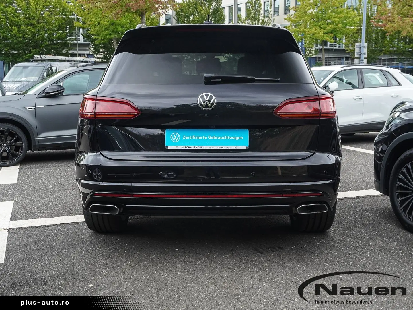 VW Touareg R-Line  PANO MATRIX LEDER DYNAUDIO KAMER