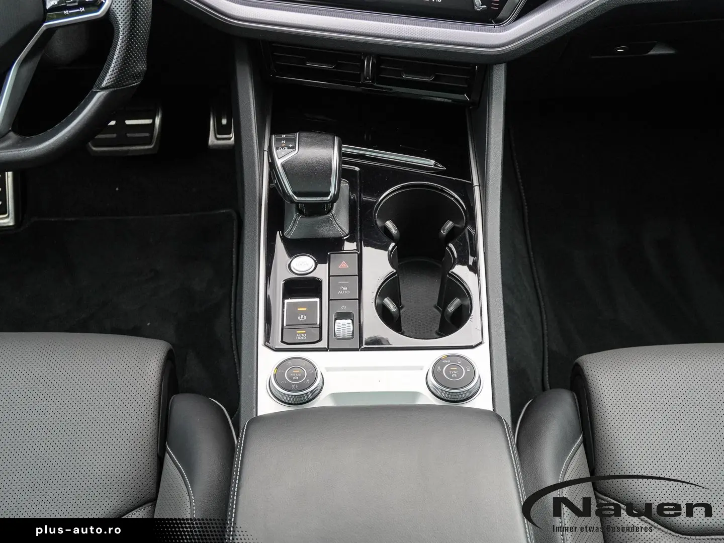 VW Touareg R-Line  PANO MATRIX LEDER DYNAUDIO KAMER