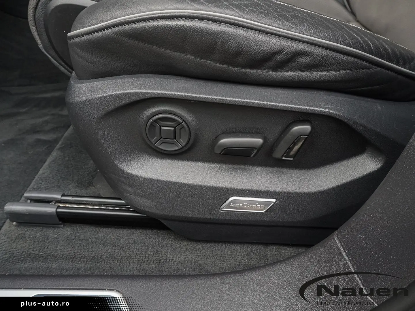 VW Touareg R-Line  PANO MATRIX LEDER DYNAUDIO KAMER