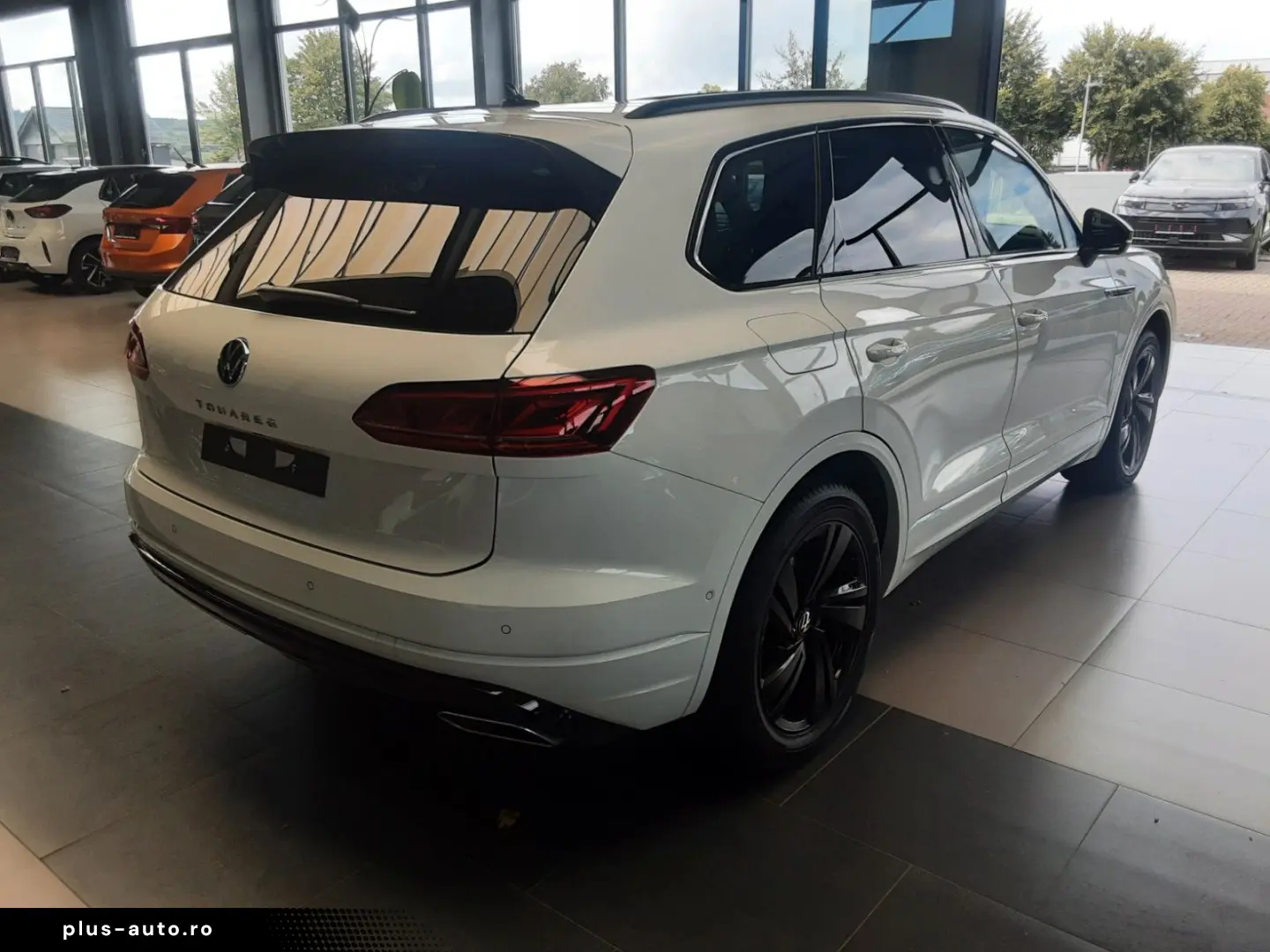 VW Touareg 3.0 V6TDI 4M R-Line PanoDach 360G AHK
