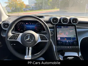 MERCEDES-BENZ GLC 220 d 4M AVA Adv  Pano Sthzg HuD A…