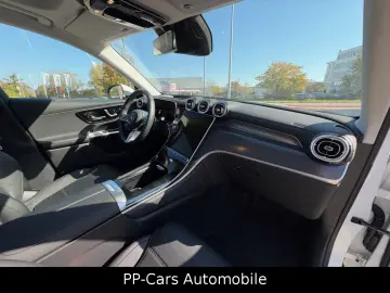 MERCEDES-BENZ GLC 220 d 4M AVA Adv  Pano Sthzg HuD A…