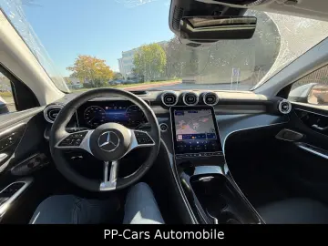 MERCEDES-BENZ GLC 220 d 4M AVA Adv  Pano Sthzg HuD A…