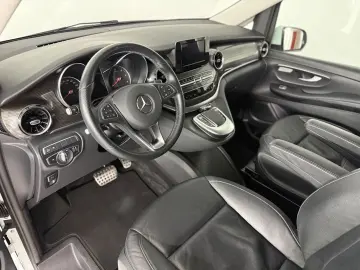 MERCEDES-BENZ V 250 d EDITION 4M lang Leder Standhun…