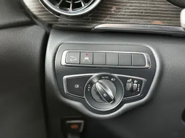 MERCEDES-BENZ V 250 d EDITION 4M lang Leder Standhun…