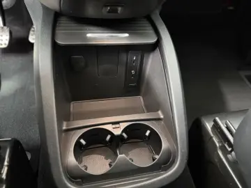 MERCEDES-BENZ V 250 d EDITION 4M lang Leder Standhun…