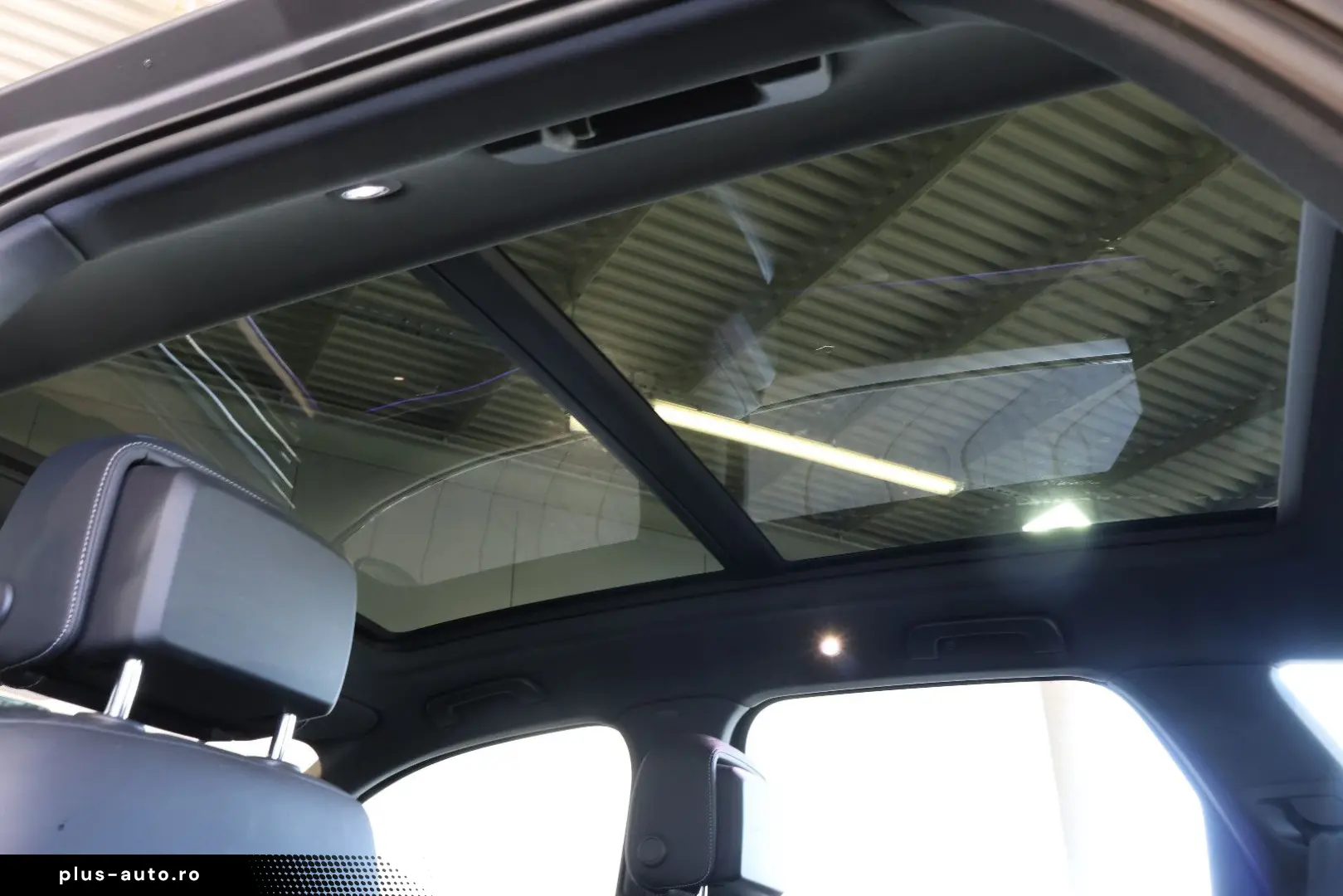 VW Touareg R-Line 3.0 TDI 4M LUFT STDHZG PANO 22
