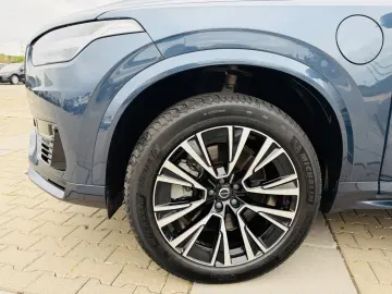 VOLVO XC 90 Plus Dark Recharge Plug-In Hybrid AWD