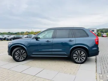 VOLVO XC 90 Plus Dark Recharge Plug-In Hybrid AWD