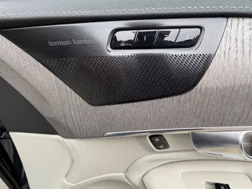VOLVO XC 90 Plus Dark Recharge Plug-In Hybrid AWD